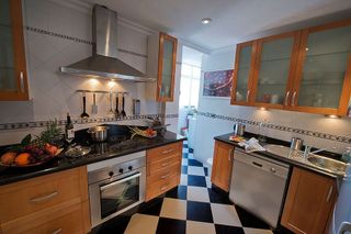 Piso en venta en Zona Puerto Deportivo en Fuengirola