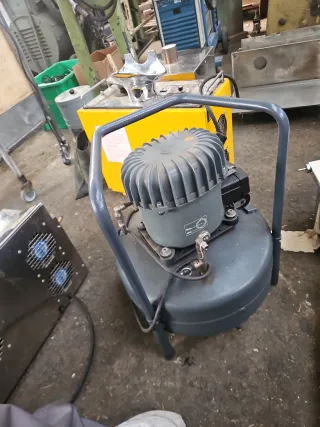 Compresor de aire silencioso