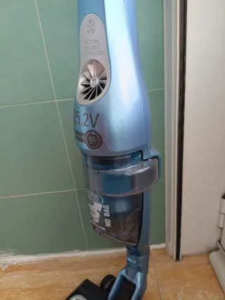 Aspirador escoba Rowenta 25.2V