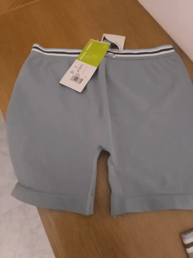 Conjunto deportivo talla L