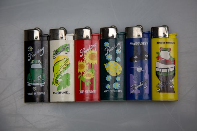 Serie Accendini Smoking - Free