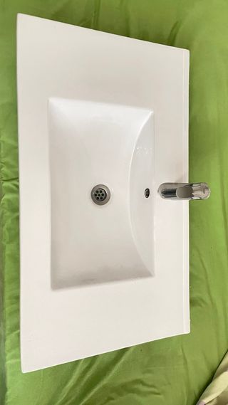 Lavamanos de porcelana blanco