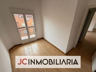 Piso en venta en Delicias en Valladolid