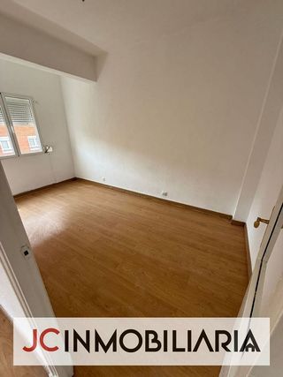 Piso en venta en Delicias en Valladolid