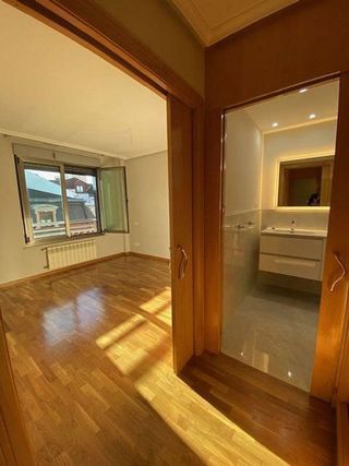 Piso en alquiler en Zona Teatro Campoamor en Oviedo