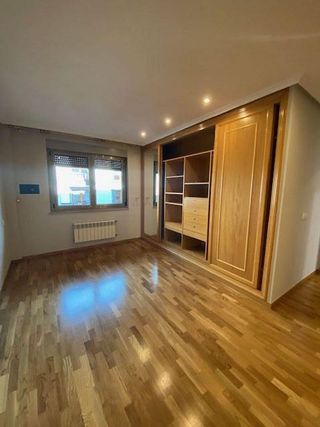 Piso en alquiler en Zona Teatro Campoamor en Oviedo