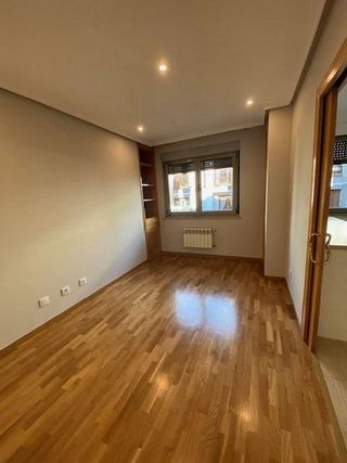 Piso en alquiler en Zona Teatro Campoamor en Oviedo