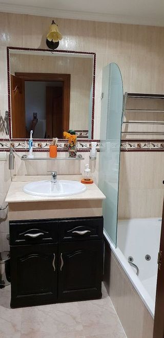 Piso en alquiler en La Granja-La Colina-Los Pastores en Algeciras