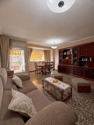 Piso en venta en Florida Alta en Alicante