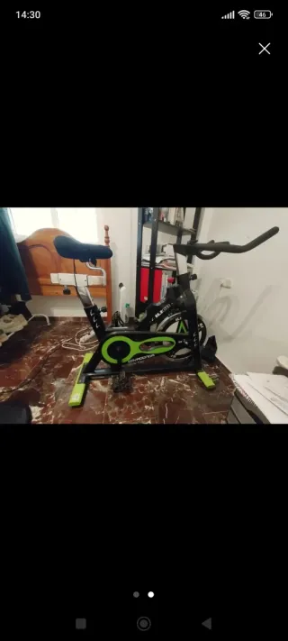 Bicicleta Estática Spinning Negra y Verde
