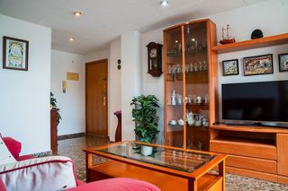 Piso en venta en La Malva-rosa en Valencia