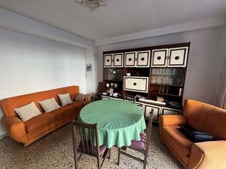 Piso en venta en Ciutat Jardí en Valencia
