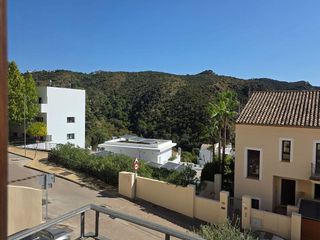 Casa pareada en alquiler en Benahavís