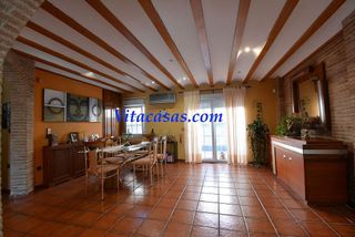 Casa adosada en venta en San Martín de la Vega