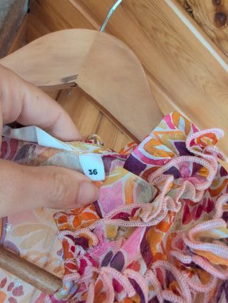 Blusa estampada volantes
