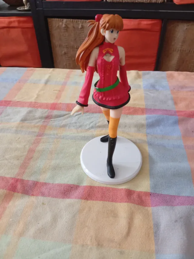 Figura Asuka Gothic Holiday 2010 Ed. Especial