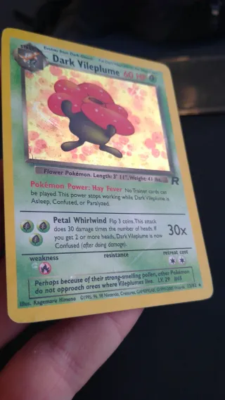 Carta Pokémon Dark Vileplume Holo