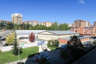Piso en venta en Azpilagaña en Pamplona