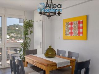 Piso en venta en Ibaeta en San Sebastián-Donostia