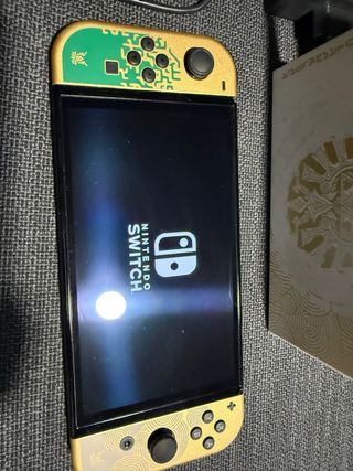 Nintendo Switch OLED Edizione Zelda