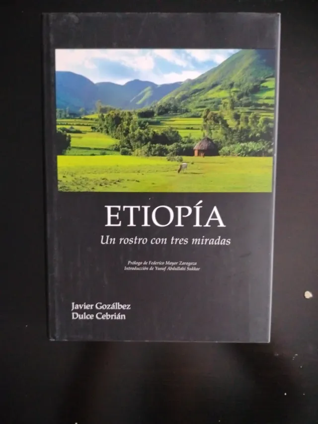Libro Etiopía. Un Rostro con Tres Miradas