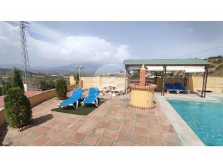 Casa rural en alquiler en Chilches – Cajiz en Vélez-Málaga