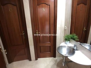 Local comercial en venta en Centro en Jerez de la Frontera