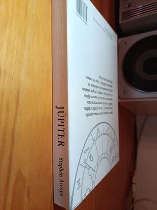 Libro Júpiter Stephen Arroyo