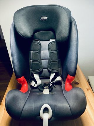 Silla de Coche Romer con Isofix . Grupo I-II-III. 