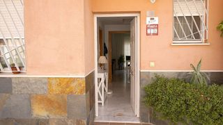Casa adosada en venta en Montequinto en Dos Hermanas