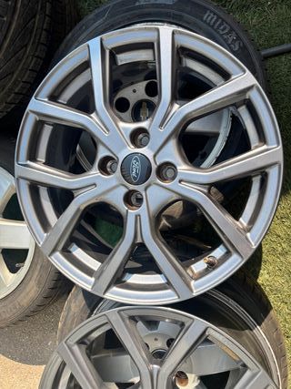 2 Llantas Ford Fiesta 