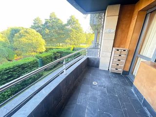 Piso en alquiler en Viesques en Gijón