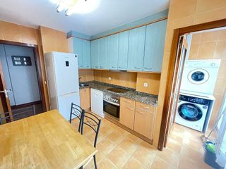 Piso en alquiler en Viesques en Gijón