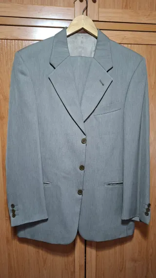 Traje de vestir caballero verde claro talla 48
