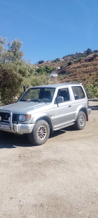 Mitsubishi Montero 1996