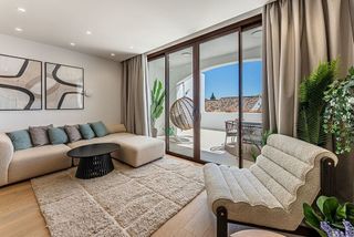 Casa adosada en venta en Benahavís