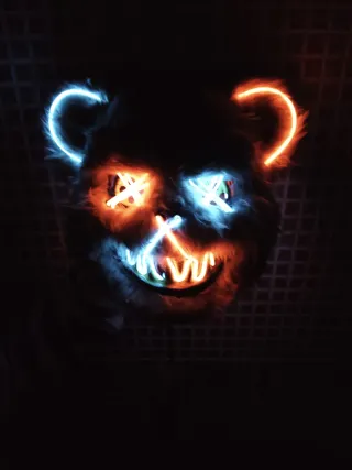 Máscara Halloween Oso con Luces LED