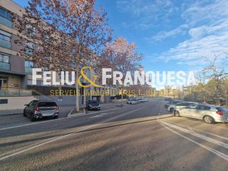 Garaje en venta en Can Mates - Volpelleres en Sant Cugat del Vallès