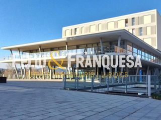 Garaje en venta en Can Mates - Volpelleres en Sant Cugat del Vallès