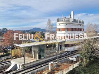 Garaje en venta en Can Mates - Volpelleres en Sant Cugat del Vallès