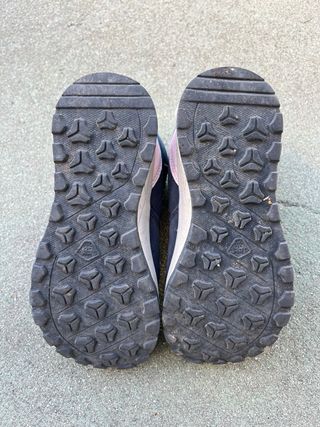 Botas de trekking niña azul y rosa.Talla33