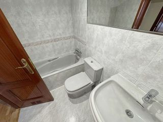 Piso en alquiler en Huca - Prados en Oviedo
