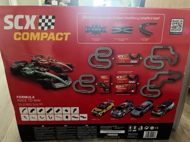 Scalextric Compact Formula Race to Win