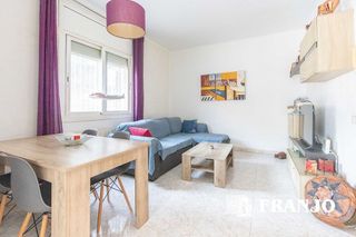 Piso en venta en Centre - Eixample – Can Llobet – Can Serra en Barbera del Vallès