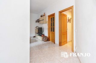 Piso en venta en Centre - Eixample – Can Llobet – Can Serra en Barbera del Vallès