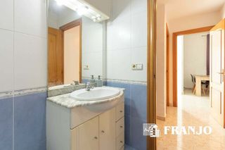 Piso en venta en Centre - Eixample – Can Llobet – Can Serra en Barbera del Vallès
