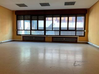 Oficina en alquiler en Centro Ciudad en León