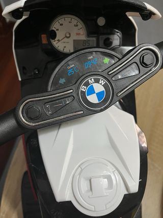 Moto eléctrica BMW niño