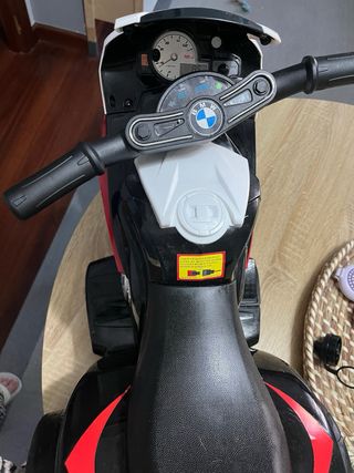 Moto eléctrica BMW niño