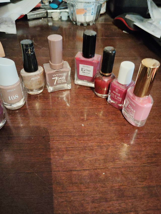 Set di smalti per unghie Astor, Maybelline, Wynie